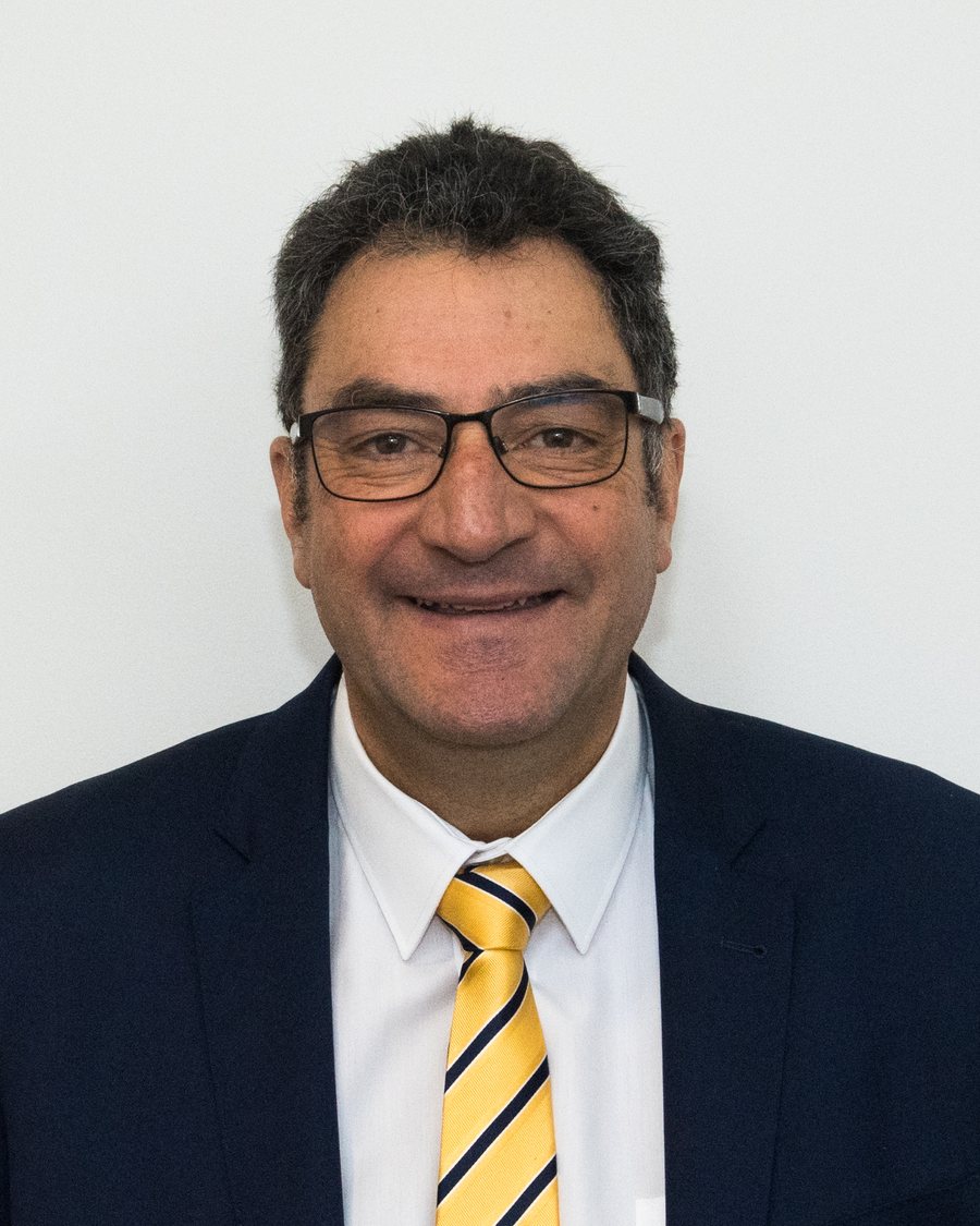 Portrait of Tim Farrah
